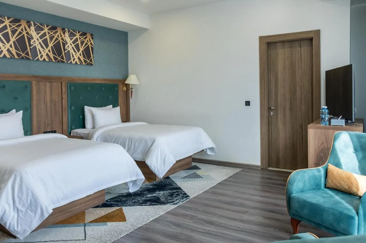 Royal Tulip Hotel & Casino, Tbilisi 5*,  Georgia